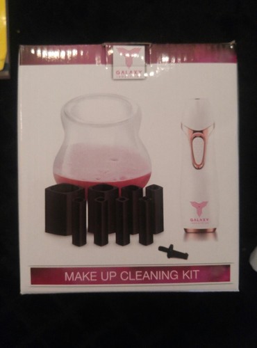 Makeup brush cleaner - makeup,